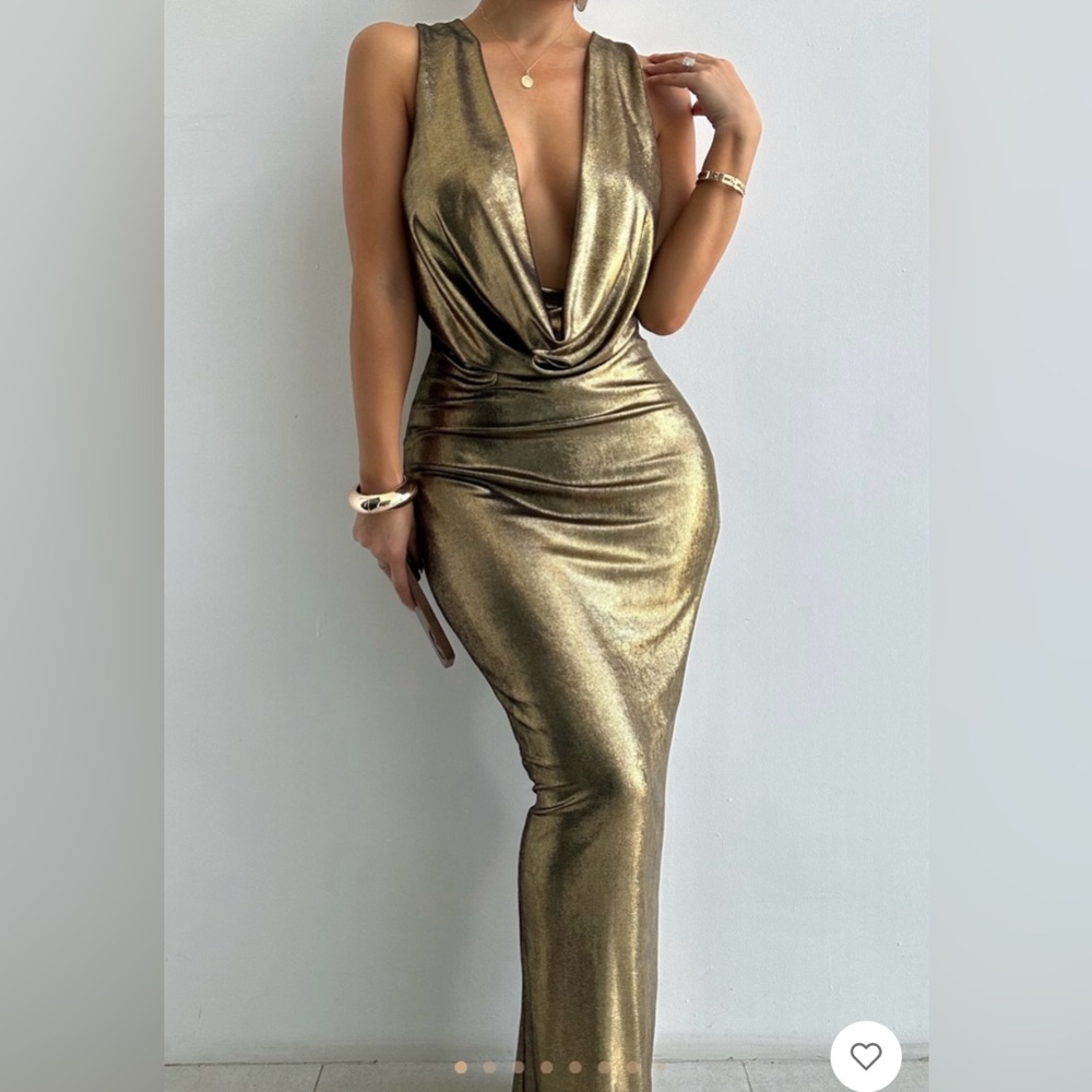 Jluxlable Gold Highlights Cowl Neck Maxi Dress